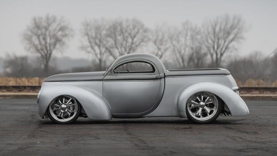  Willys Americar Custom Pickup Pickup 1941 года  (фото 2 из 20)